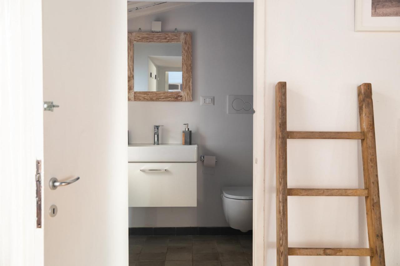 Loft Nel Borgo Apartment Bracciano  Ngoại thất bức ảnh